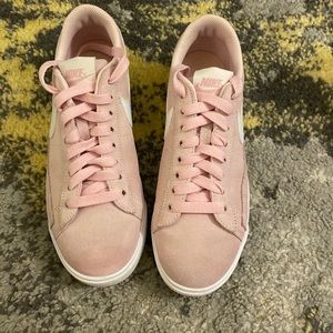 Pink Nike Blazer Low SOLD VIA CURTSY